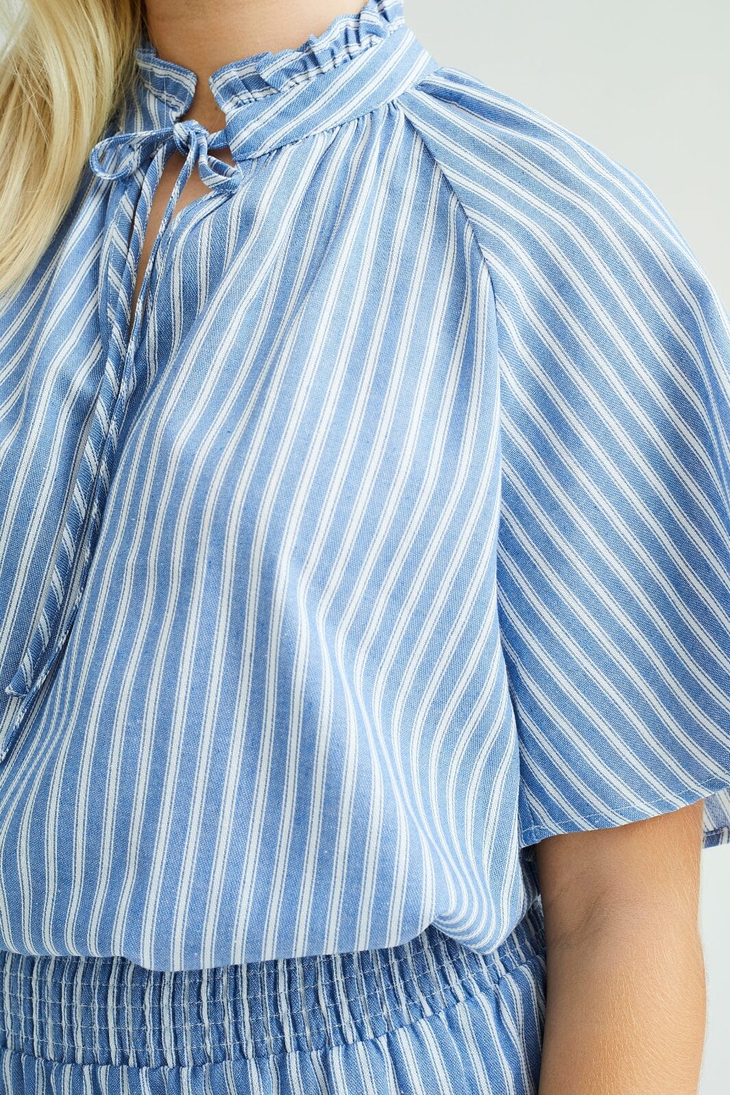 A-View - Safia Blouse - 112 Blue/White Stribe Bluser 