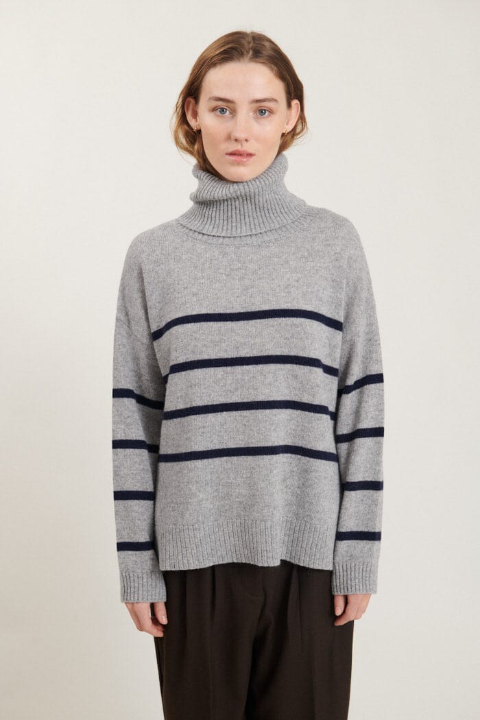 Basic Apparel - Lise Striped T-neck - 718 Light Grey Mel. / Sky Captain