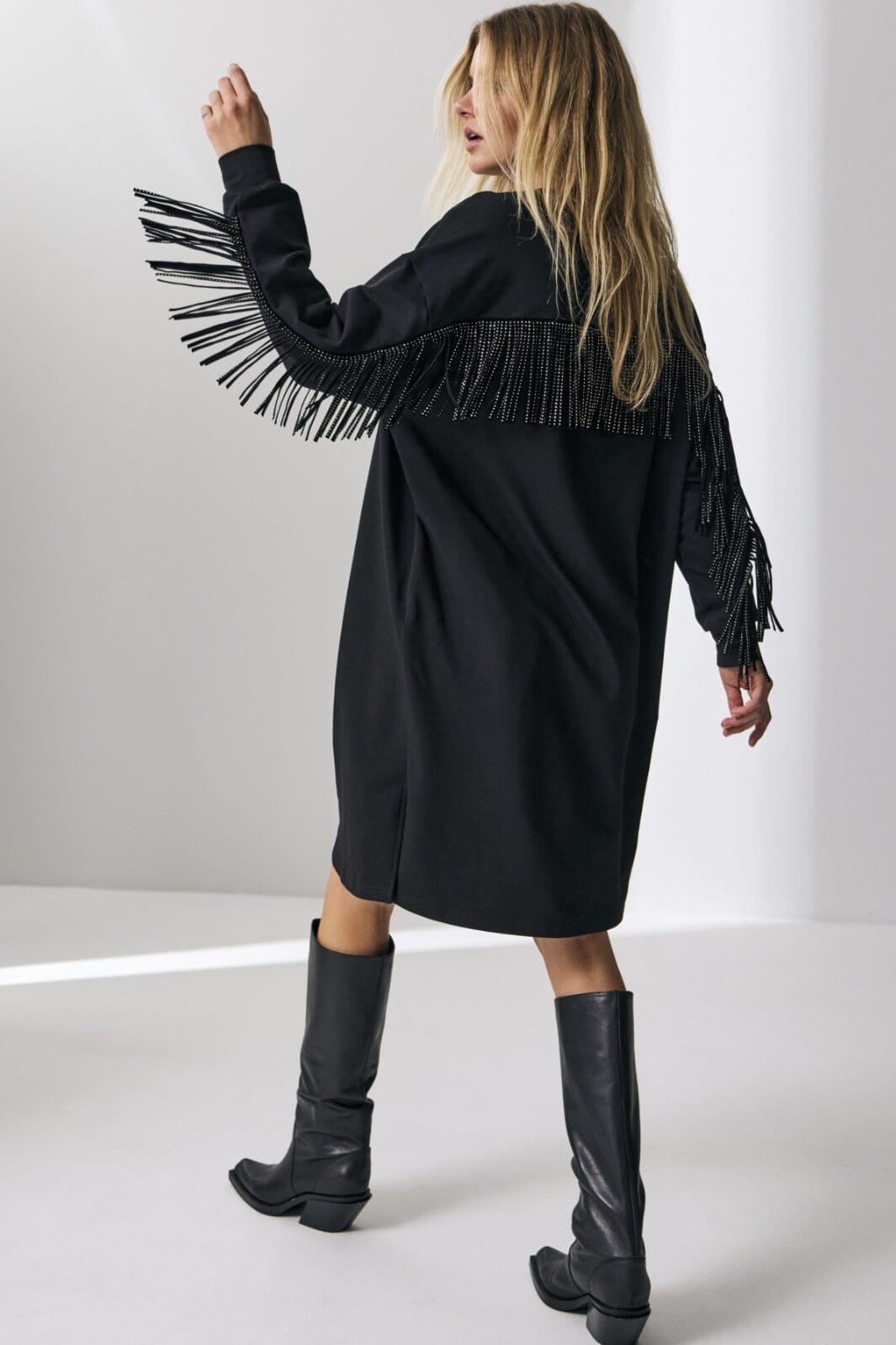 Co´Couture - Studcc Fringe Sweat Dress 36455 - 96 - Black