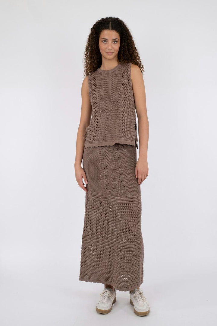 Neo Noir - Aritza Crochet Knit Top - Dusty Brown