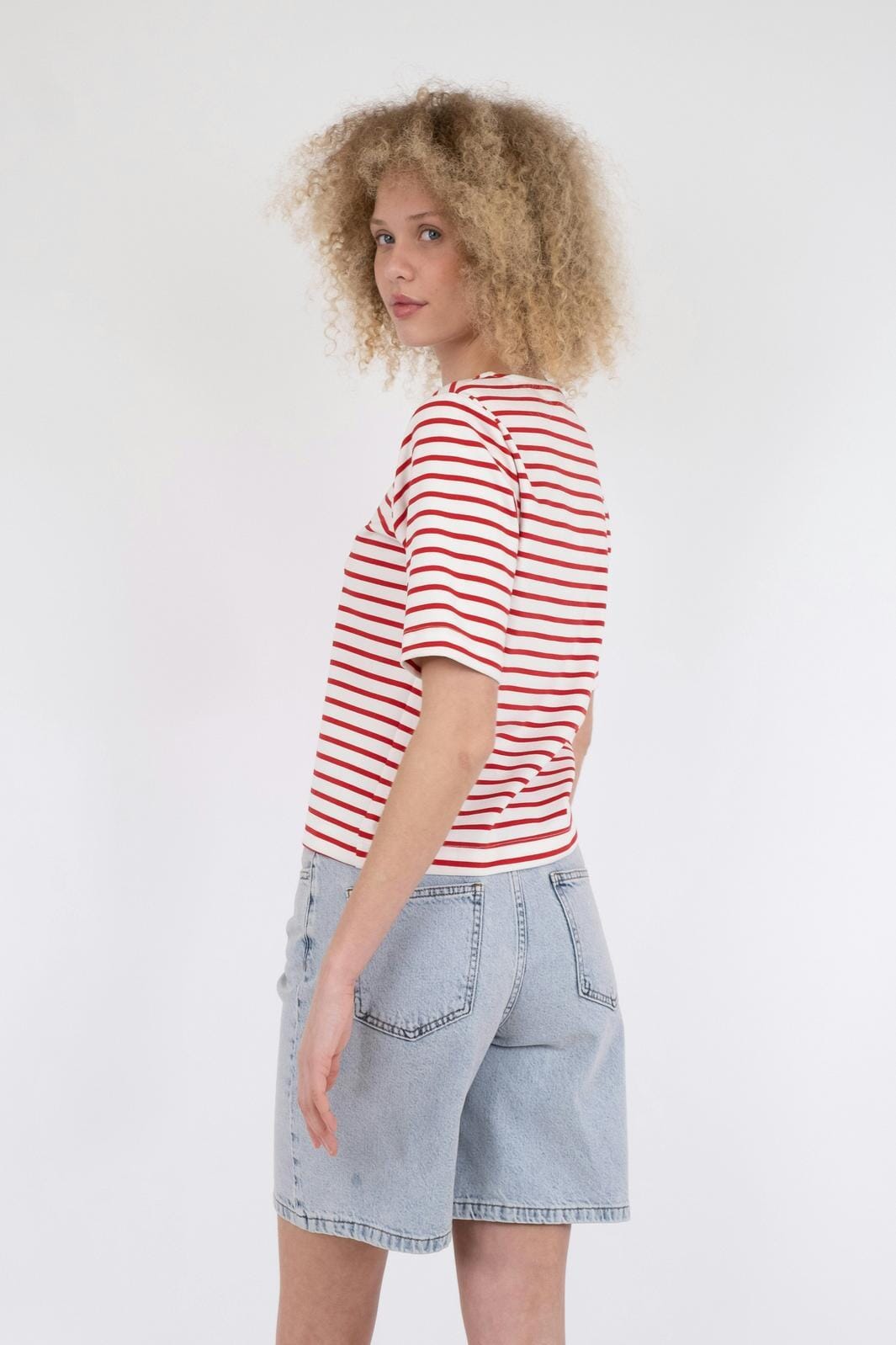 Neo Noir - Soanie Stripe Tee - Red