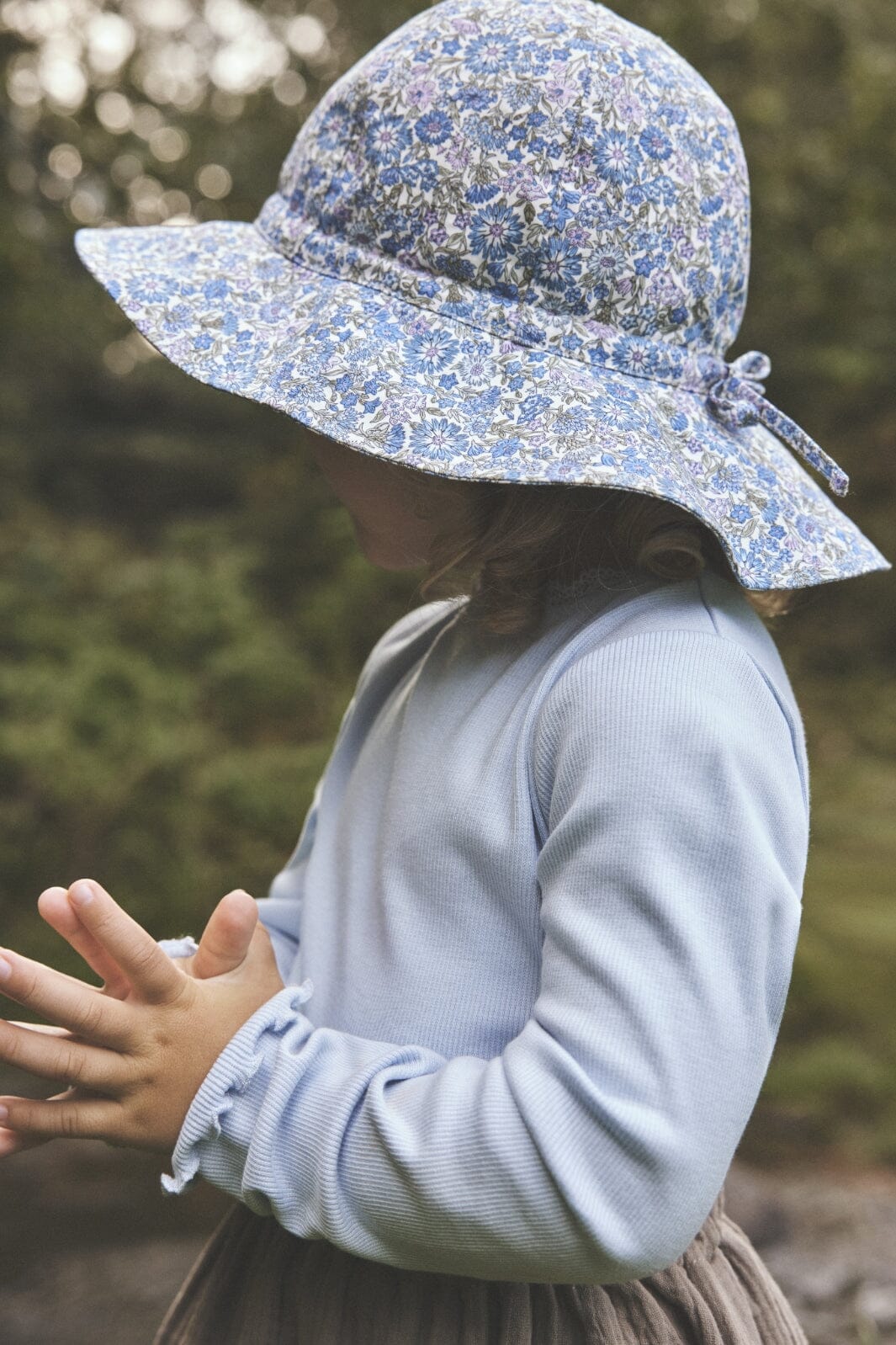 Huttelihut - Summerhat In Liberty Fabric - May Field Hatte 