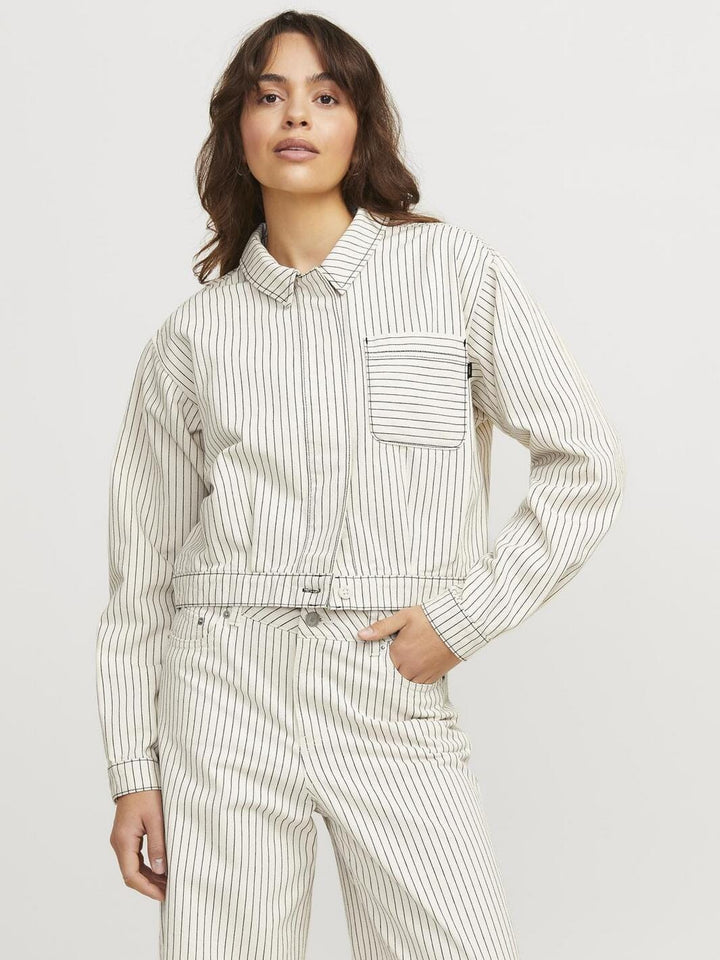 Jjxx - Jxmaddy Rlx Overshirt - 4646529 Blanc De Blanc Black Pinstripe