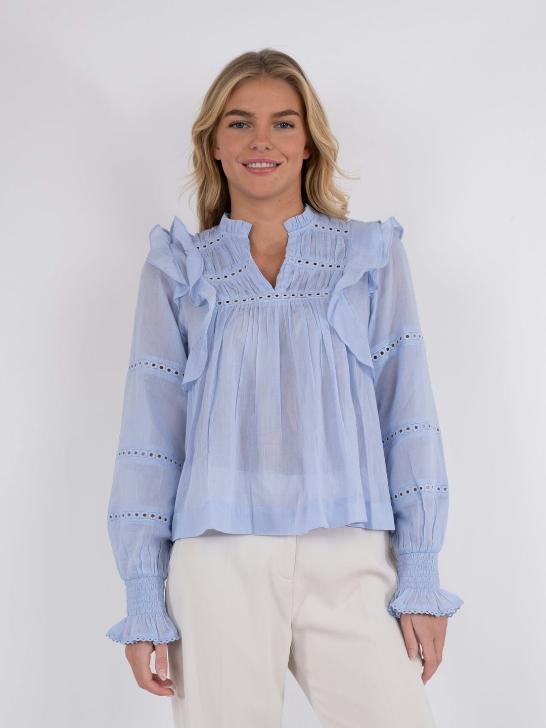 Neo Noir - Aurika S Voile Blouse - Light Blue