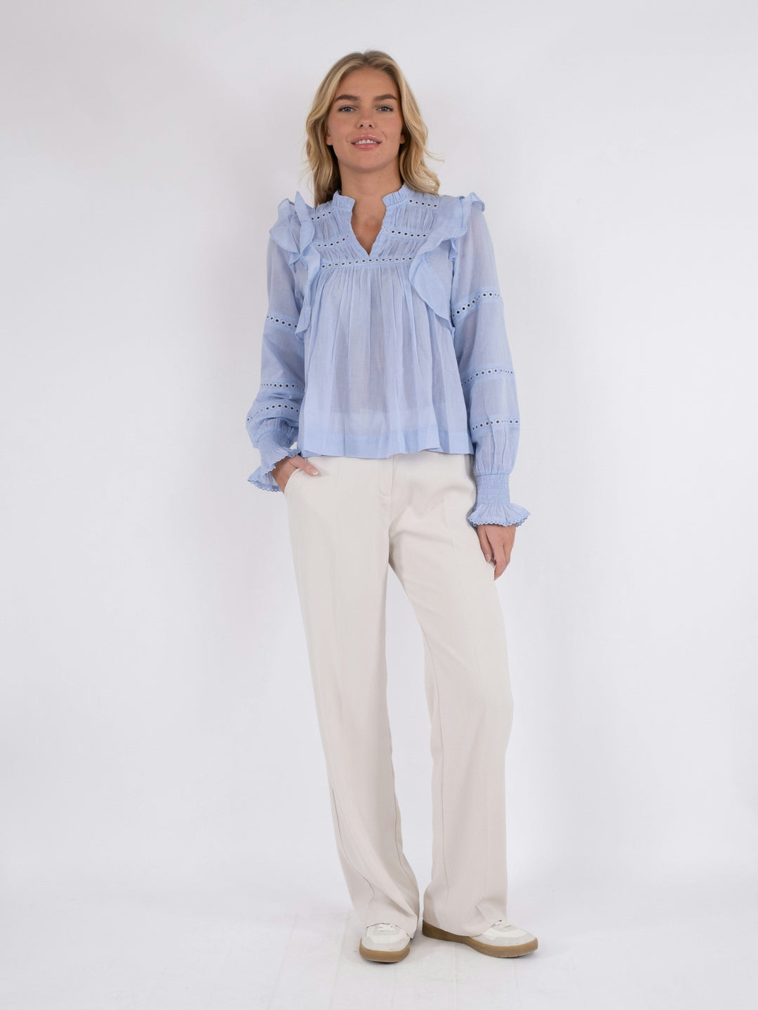 Neo Noir - Aurika S Voile Blouse - Light Blue