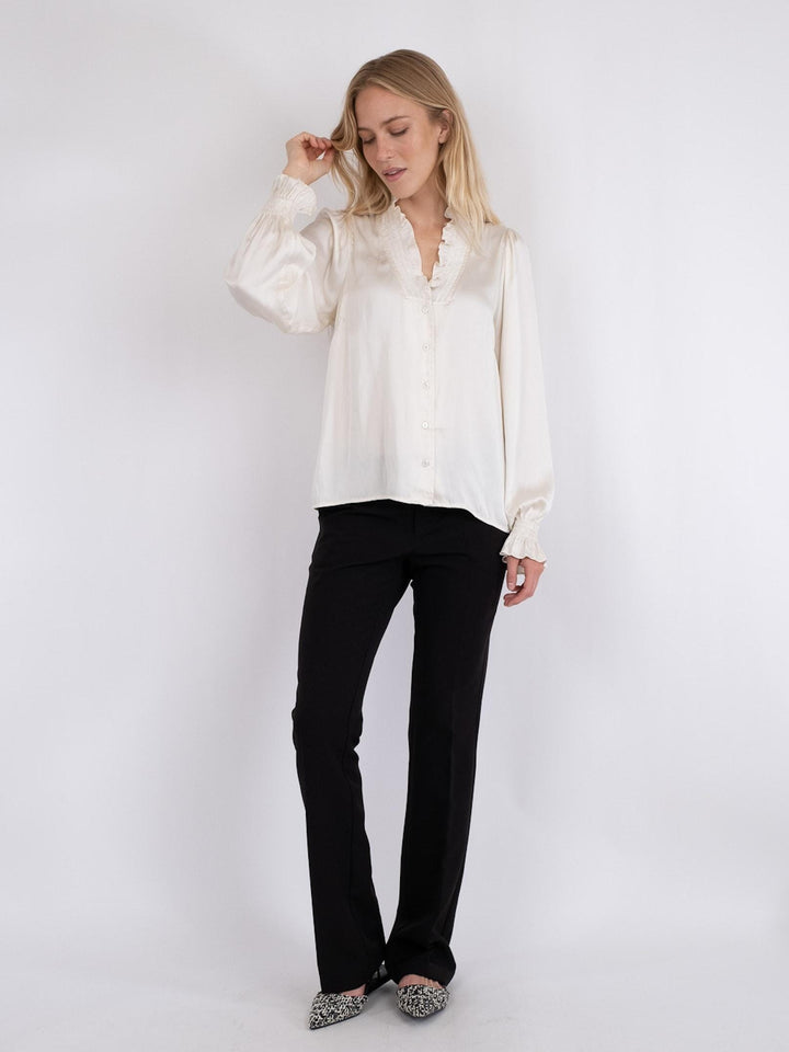 Neo Noir - Brielle Satin Blouse - Off White Bluser 