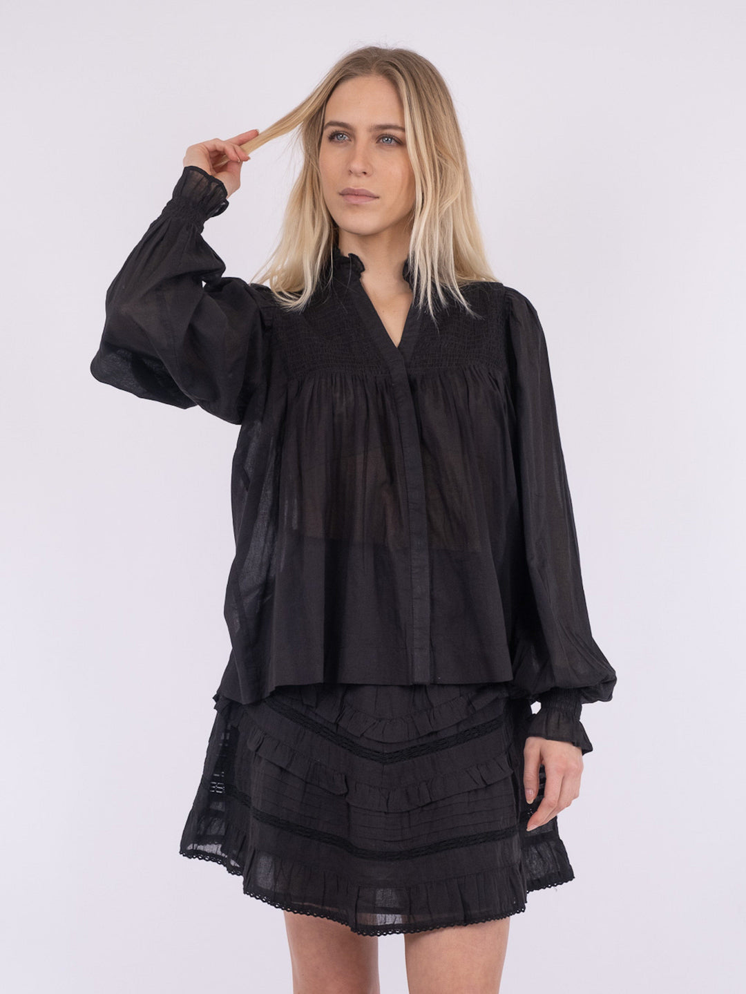 Neo Noir - Jill S Voile Blouse - Black