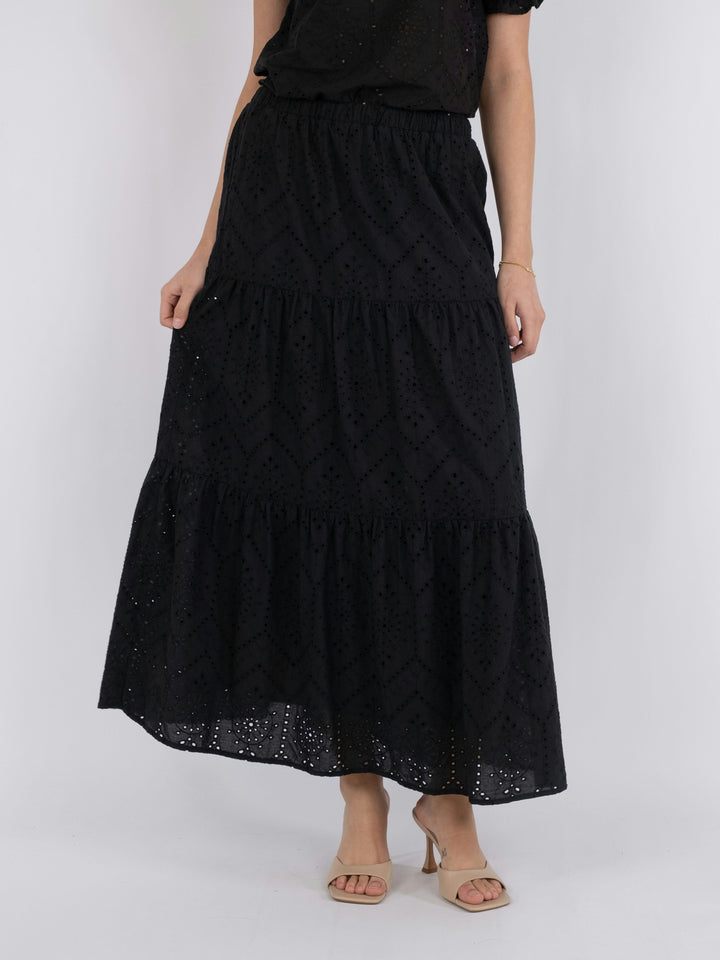 Neo Noir - Rana Embroidery Skirt - Black