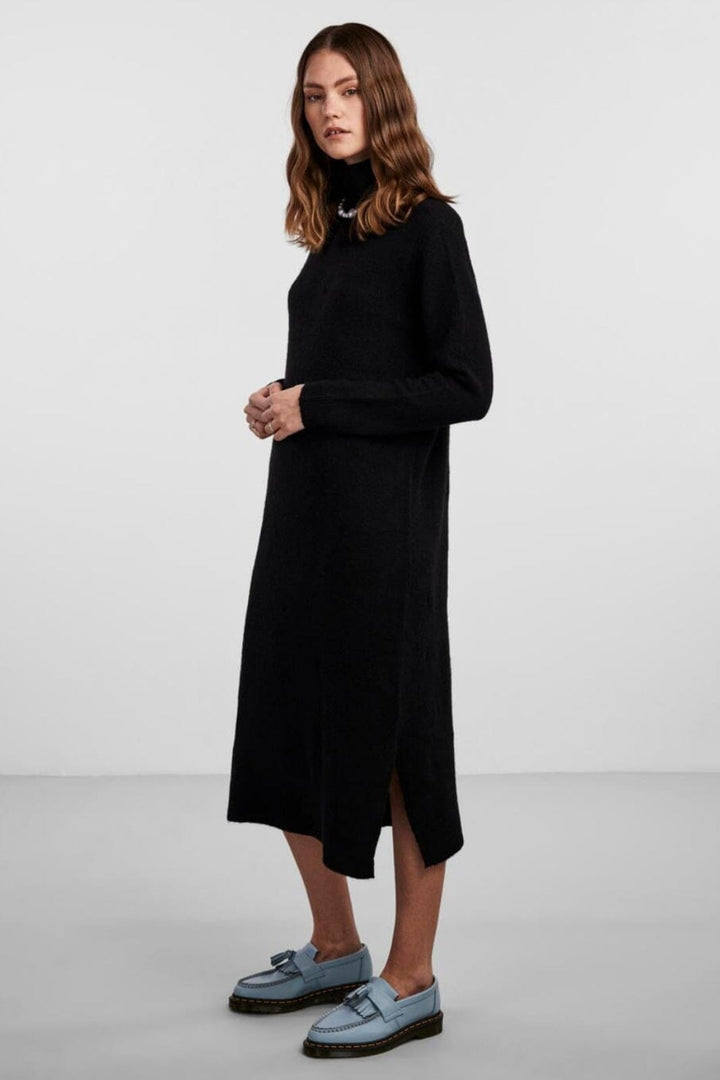 Pieces - Pcjuliana Ls Rollneck Knit Dress - 3933929 Black Kjoler 