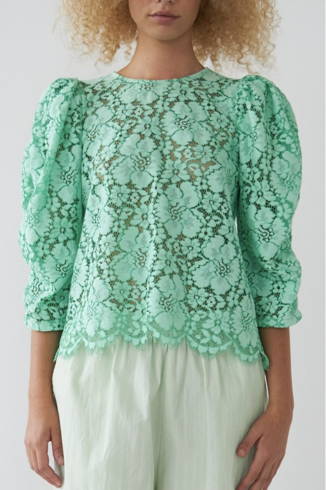 Stella Nova - Lace Blouse - 454 Bright Mint Bluser 