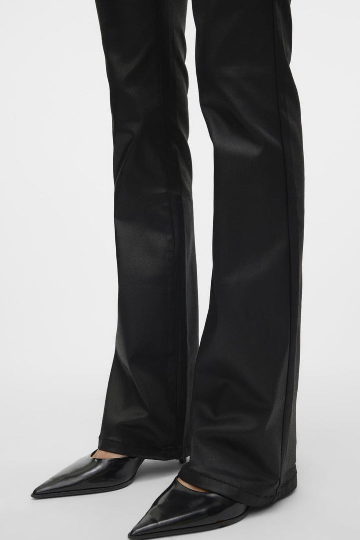 Vero Moda - Vmflash Mr Flared Coated Pants - 4563596 Black